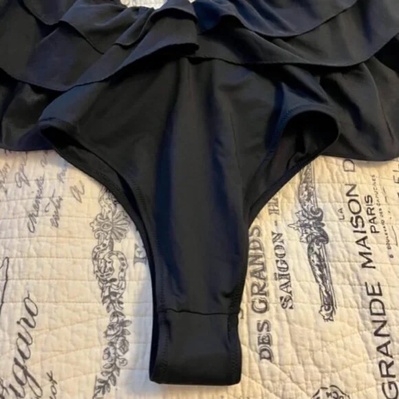 ZARA Fashion Maxi Ruffle V Neck Black Swimsuit Size S Bloggers Fave Holiday NWT - Picture 5 of 12